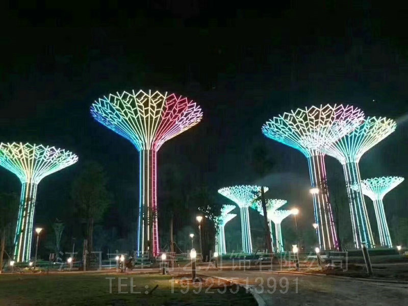 LED 幻彩天空树造型灯 